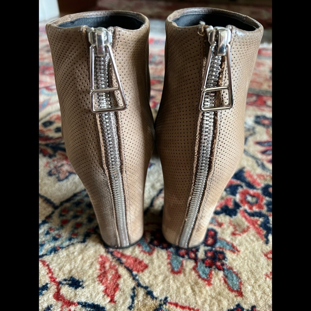 BALENCIAGA Perforated Suede Peep-Toe Booties - Size IT 39 | US 9 - Picture 3 of 12